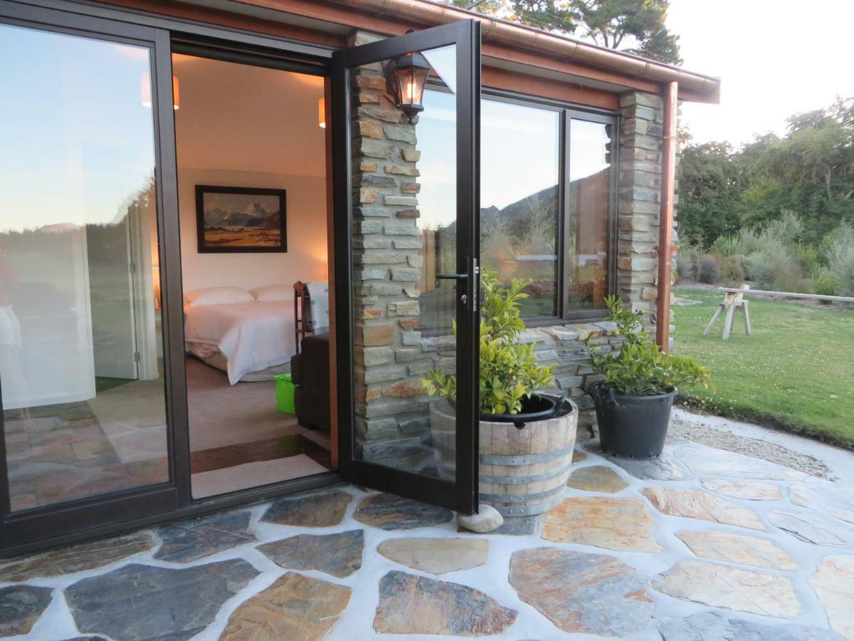 Quiet Studio In Paradise Wanaka Bagian luar foto